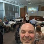 Morris misel presenting